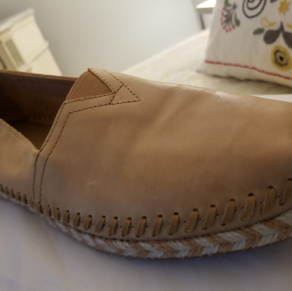 TOMS leather slip on
